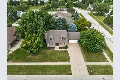 309 E Somonauk Street, Yorkville, IL 60560 - Photo 2
