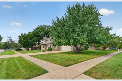 309 E Somonauk Street, Yorkville, IL 60560 - Photo 6