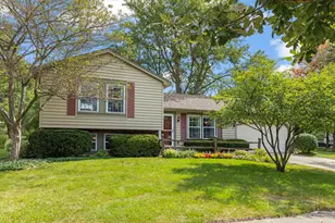 30W241 Bedford Ln, Warrenville, IL 60555 - Photo 1