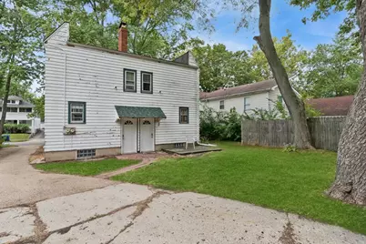 832 N 11th Street, Dekalb, IL 60115 - Photo 24