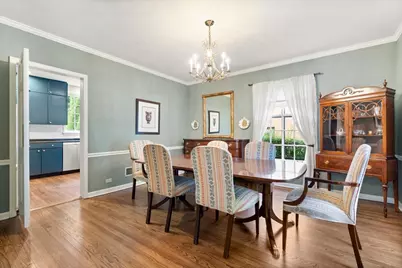 6652 N Chicora Avenue, Chicago, IL 60646 - Photo 8