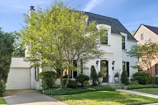 6652 N Chicora Ave, Chicago, IL 60646 - Photo 2