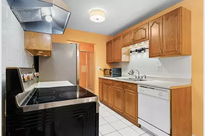 850 E Old Willow Road #211, Prospect Heights, IL 60070 - Photo 8