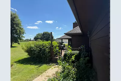 1026 S Schoolhouse Road, New Lenox, IL 60451 - Photo 4