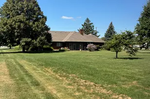 1026 S Schoolhouse Rd, New Lenox, IL 60451 - Photo 16