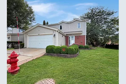 647 Darien Court, Hoffman Estates, IL 60169 - Photo 1
