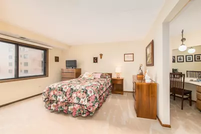 1441 E Thacker Street #304, Des Plaines, IL 60016 - Photo 14
