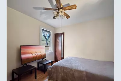 6213 W Eddy Street, Chicago, IL 60634 - Photo 8