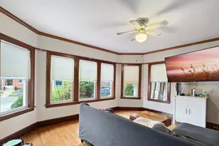 6213 W Eddy St, Chicago, IL 60634 - Photo 2