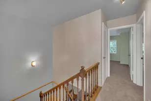 640 Burgundy Ct, Elk Grove Village, IL 60007 - Photo 12