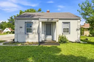 1630 E New York St, Aurora, IL 60505 - Photo 1