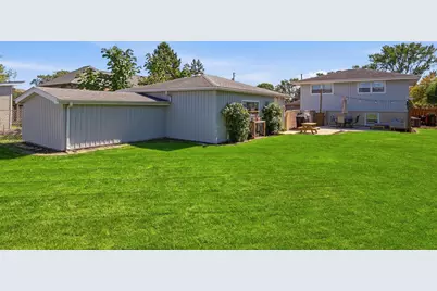 6740 W 92nd Street, Oak Lawn, IL 60453 - Photo 18