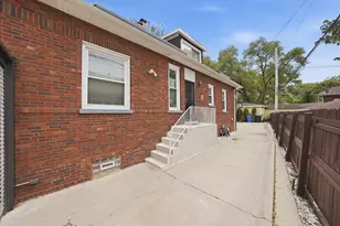 1615 W Beverly Glen Pkwy, Chicago, IL 60643 - Photo 22