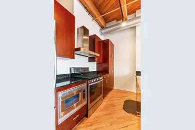 1040 W Adams Street #358, Chicago, IL 60607 - Photo 10