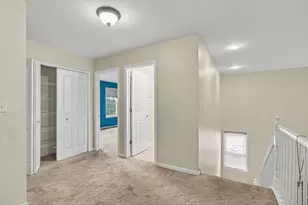 1530 S Lancaster Ln, Libertyville, IL 60048 - Photo 14