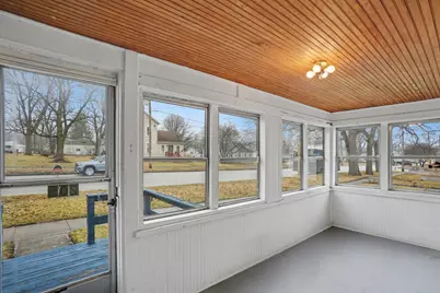 205 E Taylor Street, Grant Park, IL 60940 - Photo 4