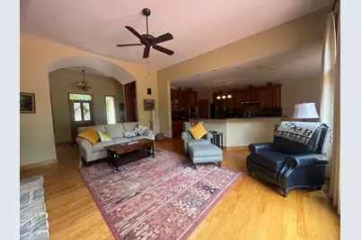 384 Valley Way, Burlington, IL 60109 - Photo 10