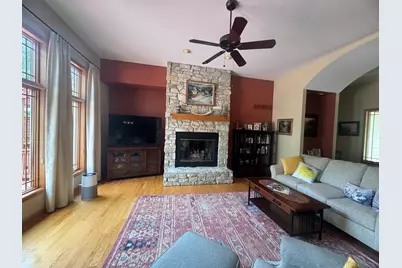 384 Valley Way, Burlington, IL 60109 - Photo 8