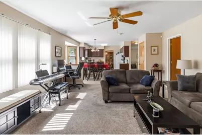1121 Russetwood Court, Wheeling, IL 60090 - Photo 14