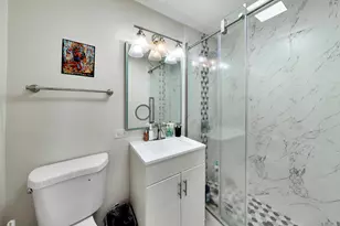 1455 N Sandburg Terrace, Chicago, IL 60610 - Photo 14
