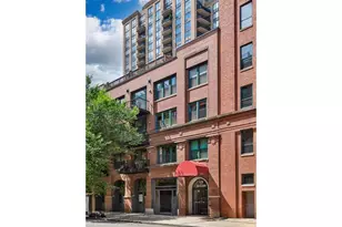 420 W Ontario St, Chicago, IL 60654 - Photo 1
