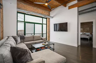 420 W Ontario St, Chicago, IL 60654 - Photo 22