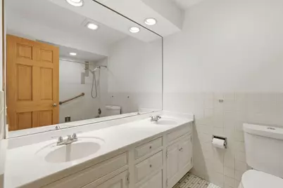 1310 Maple Avenue #2C, Evanston, IL 60201 - Photo 12