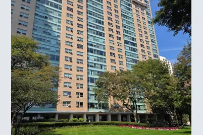 3180 N Lake Shore Drive #5H, Chicago, IL 60657 - Photo 2