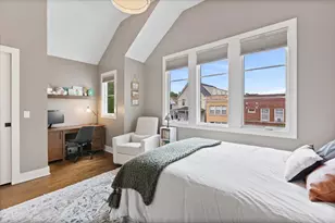 4100 N Oakley Ave, Chicago, IL 60618 - Photo 30