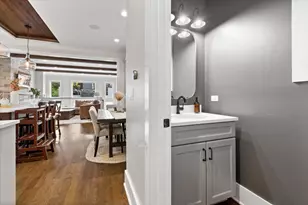 4100 N Oakley Ave, Chicago, IL 60618 - Photo 14
