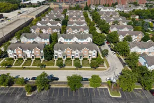 8314 Avalon Dr, Morton Grove, IL 60053 - Photo 2