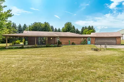 608 N 2nd Street, Holcomb, IL 61043 - Photo 1