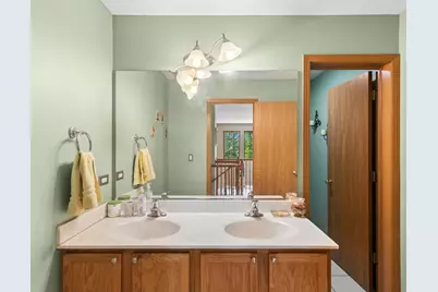 240 W Winding Trail Circle, Round Lake, IL 60073 - Photo 16