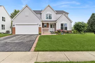 240 W Winding Trail Cir, Round Lake, IL 60073 - Photo 1