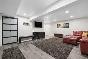 8415 Stratford Dr, Tinley Park, IL 60487 - Photo 18