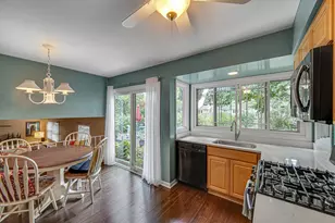 1061 185th Pl, Homewood, IL 60430 - Photo 6