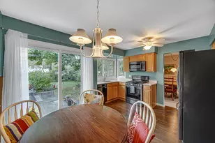 1061 185th Pl, Homewood, IL 60430 - Photo 10