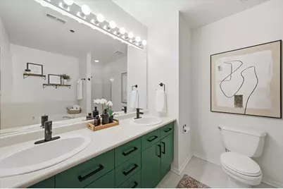 375 W Erie Street #412, Chicago, IL 60654 - Photo 16