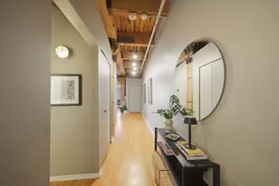 375 W Erie St, Chicago, IL 60654 - Photo 20