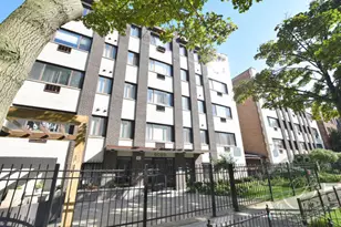 6029 N Winthrop Ave, Chicago, IL 60660 - Photo 1