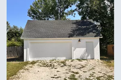 323 N Main Street, Earlville, IL 60518 - Photo 4