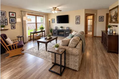 807 Florence Lane #A, Sterling, IL 61081 - Photo 4