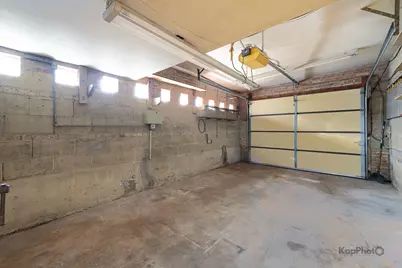 6557 N Christiana Avenue, Lincolnwood, IL 60712 - Photo 24