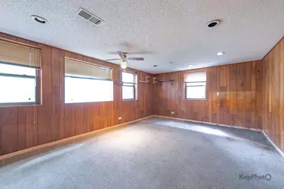6557 N Christiana Avenue, Lincolnwood, IL 60712 - Photo 20