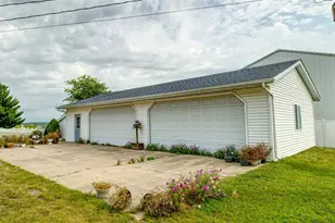 1411 Illinois Route 84, Thomson, IL 61285 - Photo 10