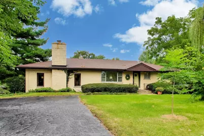 1880 Maple Avenue, Downers Grove, IL 60515 - Photo 2