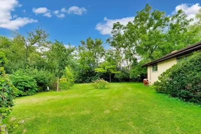 1880 Maple Avenue, Downers Grove, IL 60515 - Photo 22