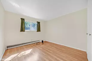 570 Fairway View Dr, Wheeling, IL 60090 - Photo 28