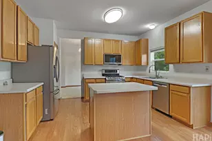 511 McKenzie Ct, Lake Villa, IL 60046 - Photo 10