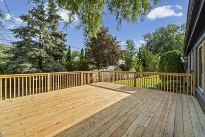 160 Lancaster Lane, Des Plaines, IL 60018 - Photo 22
